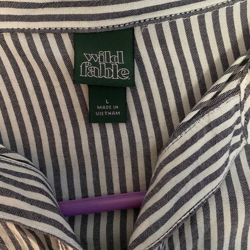 Shirt - Picture 2 of 2
